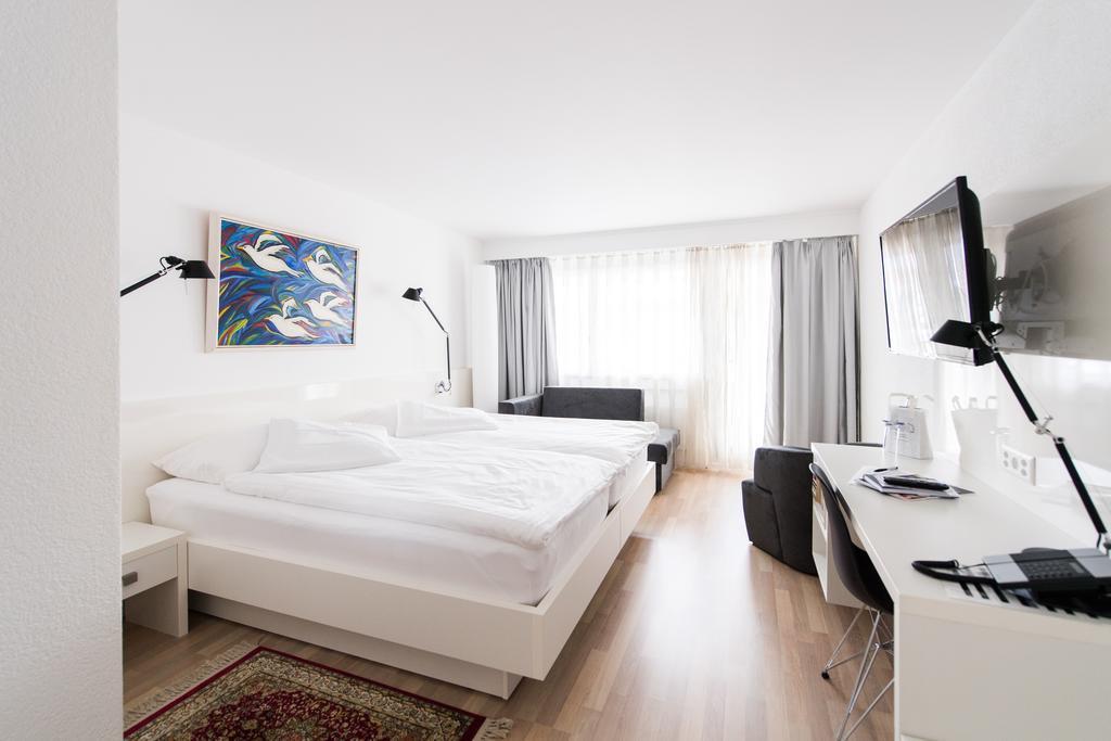 Hotel Hohberg "Next To Bbc Arena" Schaffhausen Eksteriør billede